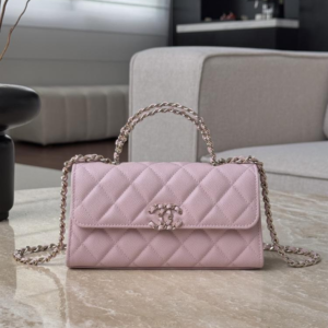 chanel شنطة