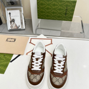 gucci حذاء