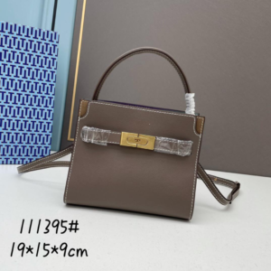tory burch شنطة