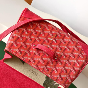 goyard شنطة