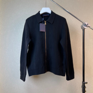louis vuitton جاكيت