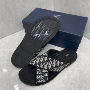dior سليبر