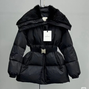 moncler جاكيت