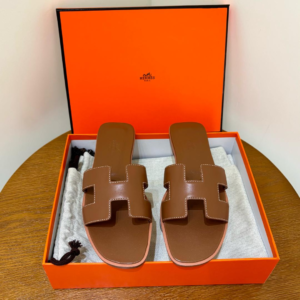 hermès حذاء