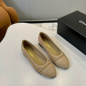 chanel حذاء