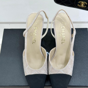 chanel حذاء