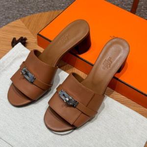 hermes حذاء