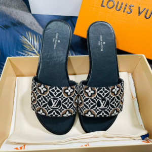 louis vuitton حذاء