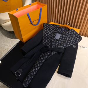 louis vuitton جاكيت