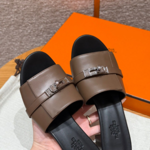 hermes حذاء