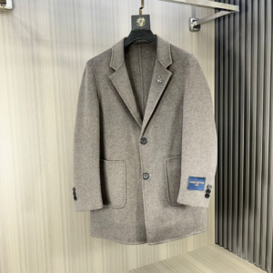 louis vuitton جاكيت