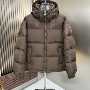 louis vuitton جاكيت