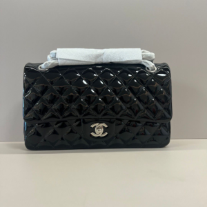 chanel شنطة