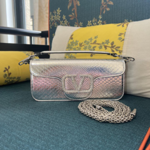 valentino شنطة