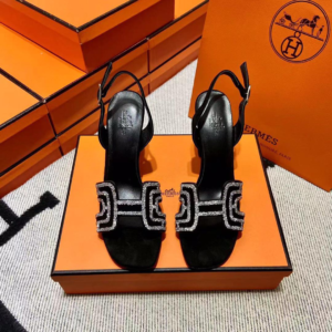 hermes حذاء