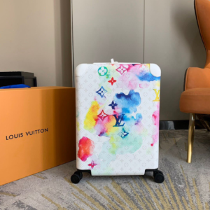 louis vuitton شنطة سفر