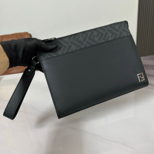 fendi شنطة