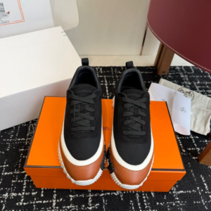 hermes حذاء