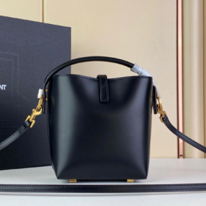 saint laurent شنطة