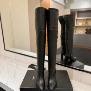 saint laurent حذاء