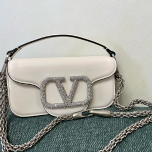 valentino شنطة