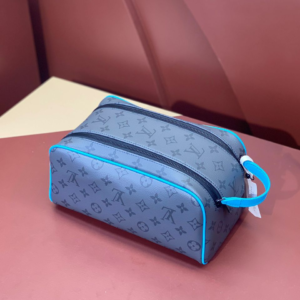 louis vuitton شنطة