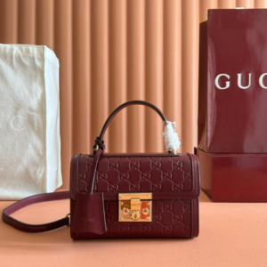 gucci شنطة