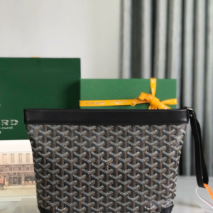 goyard شنطة