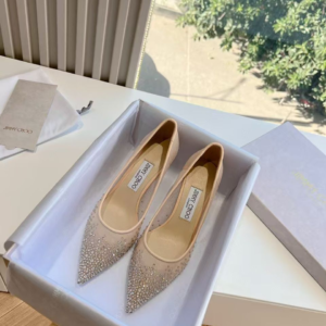 jimmy choo حذاء