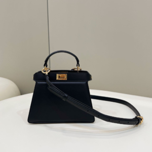 fendi شنطة
