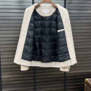 brunello cucinelli جاكيت