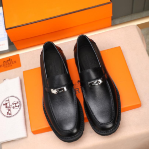 hermes حذاء