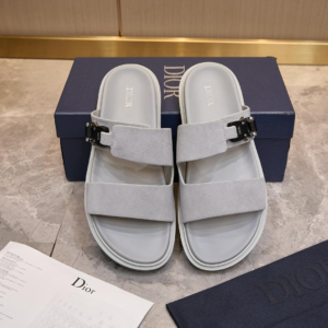 dior حذاء
