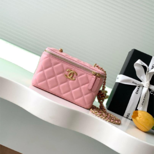 chanel شنطة 