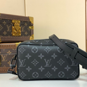 louis vuitton شنطة