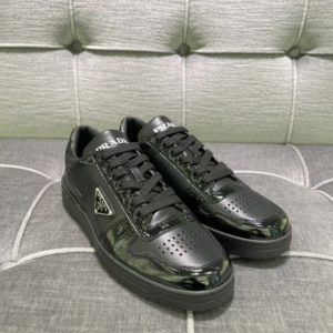 prada حذاء