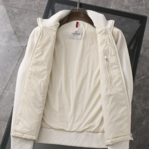 moncler جاكيت
