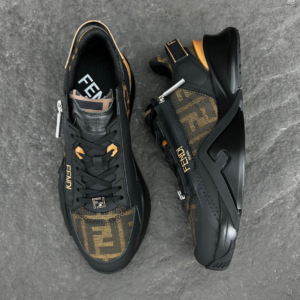 fendi حذاء