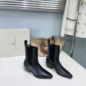 brunello cucinelli حذاء 