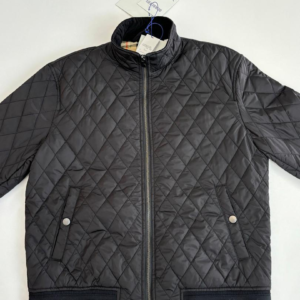 burberry جاكيت 