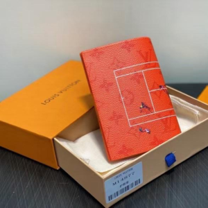 louis vuitton محفظة