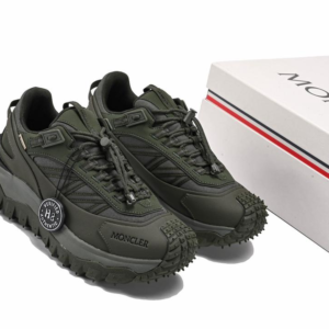 moncler حذاء