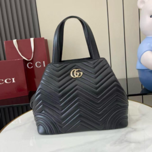 Gucci شنطة