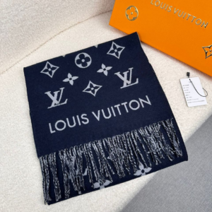louis vuitton اسكارف