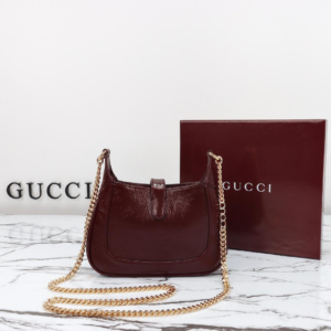 gucci شنطة