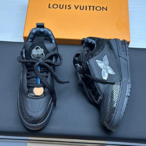 Louis Vuitton حذاء 
