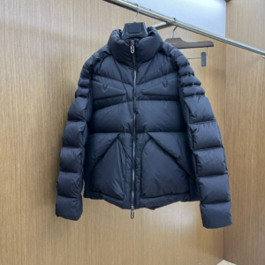 fendi جاكيت