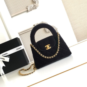 chanel شنطة