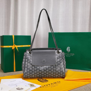 goyard شنطة
