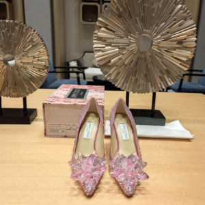 jimmy choo حذاء